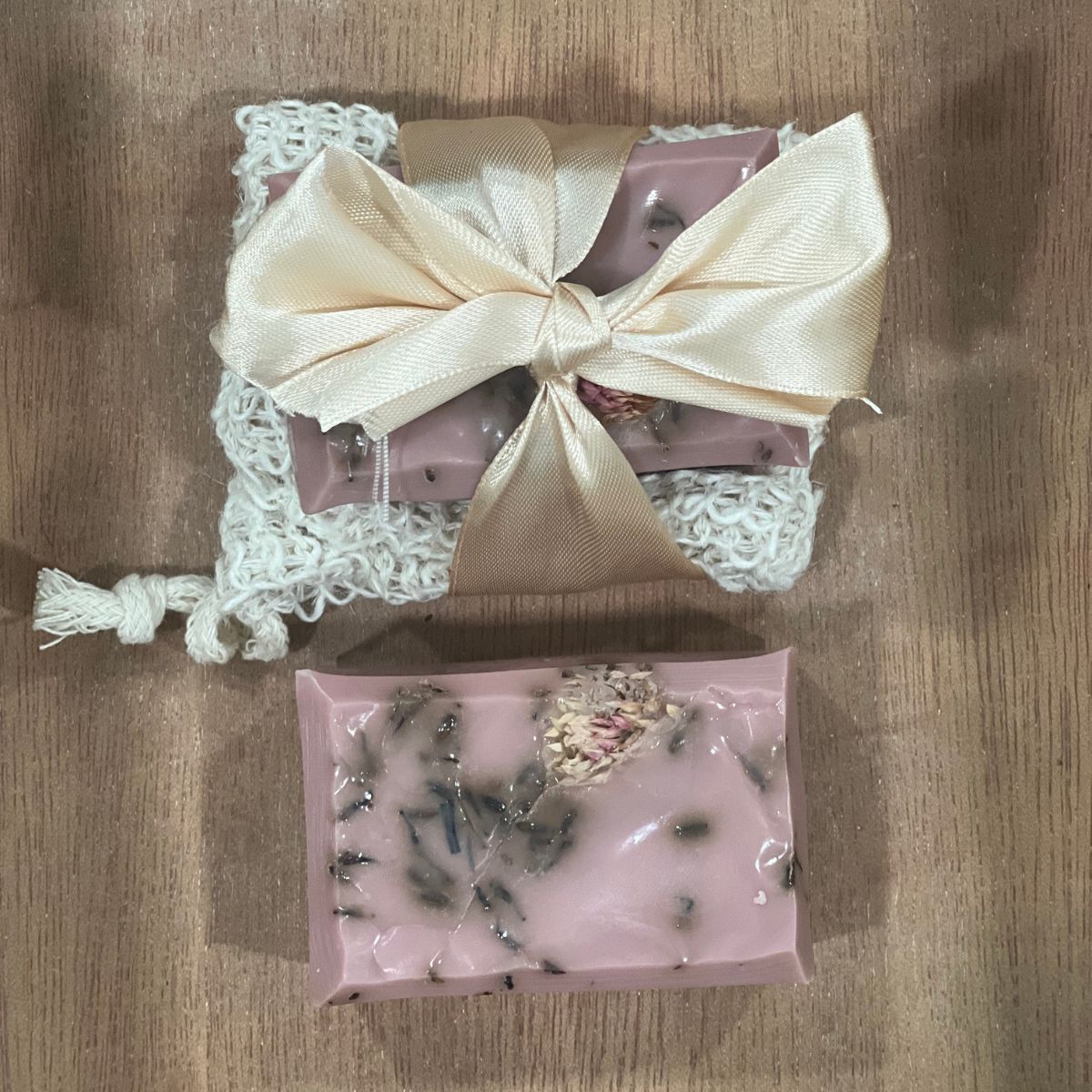 Lavendar Vanilla Plum Flower with Chamomile