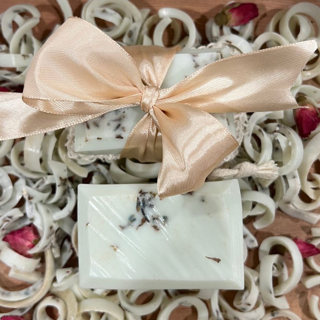 Peppermint with Lavender Buds and Otameal